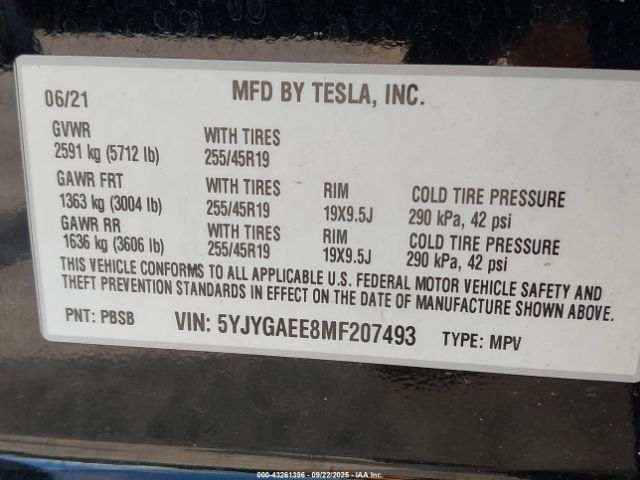 2021 TESLA MODEL Y 5YJYGAEE8MF207493 Photo 8