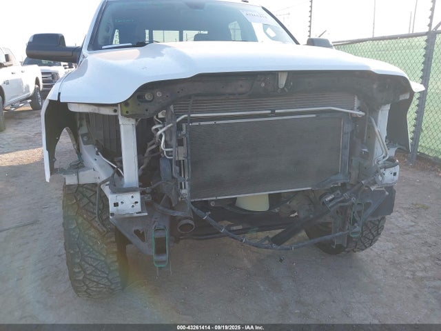 3C6UR5CL3LG185873 RAM 2500