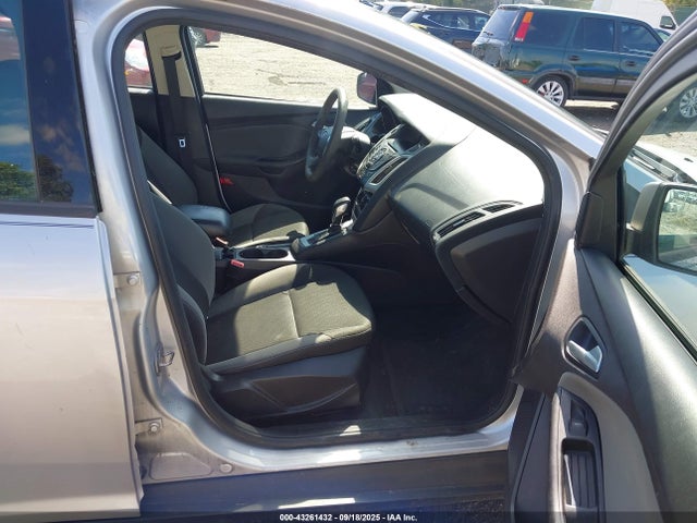Ford 2014 2014 1FADP3K26EL333019 Image 5