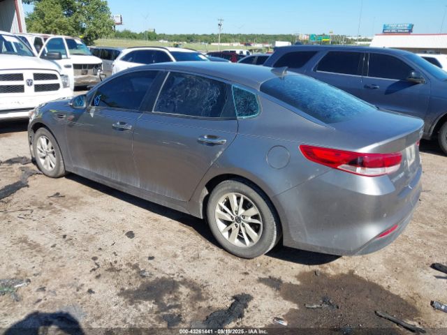 2018 KIA OPTIMA 5XXGT4L33JG227234 Photo 2