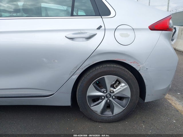 KMHC05LH1KU035004 Hyundai Ioniq