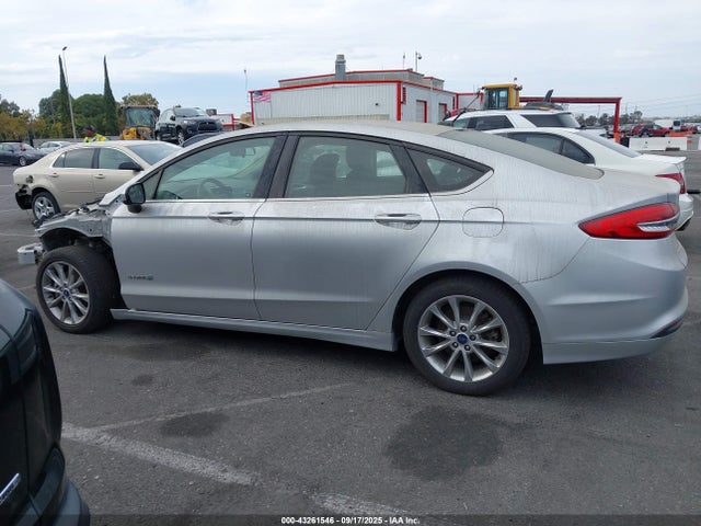 Ford 2.0l 4v atk hev 2017 3FA6P0LU9HR306068 Image 13