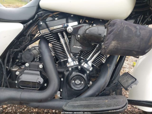 2018 HARLEY-DAVIDSON FLTRXS 1HD1KTC12JB677169 Photo 7