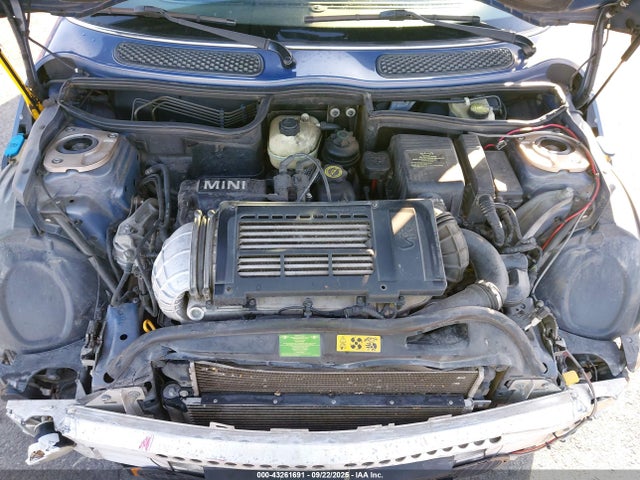 2005 MINI COOPER S WMWRH33475TF82636 Photo 9