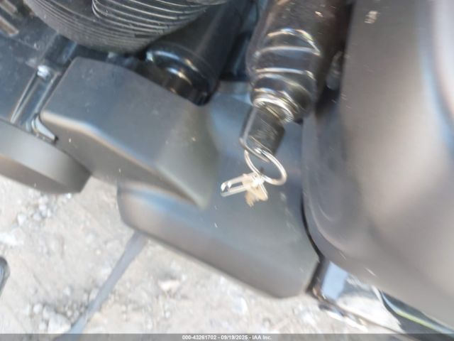 2023 HONDA VT750 JH2RC5377PK300855 Photo 10