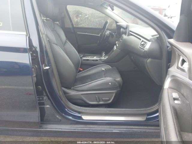 2020 GENESIS G70 KMTG34LA2LU049152 Photo 4