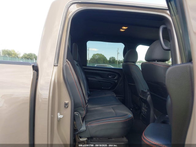 1N6AA1ED6RN111054 Nissan 2024