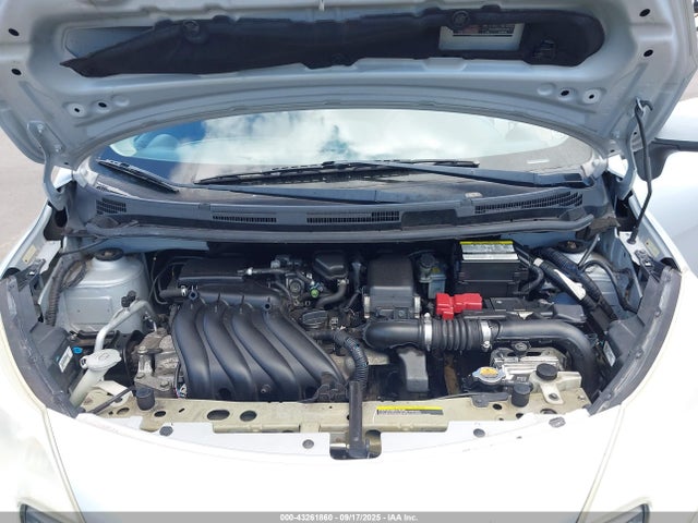 3N1CE2CP4EL400157 Nissan VERSA NOTE