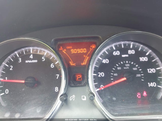 3N1CE2CP4EL400157 Nissan VERSA NOTE