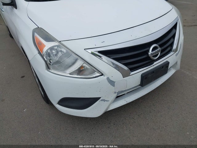 3N1CN7AP3GL819992 Nissan 2016