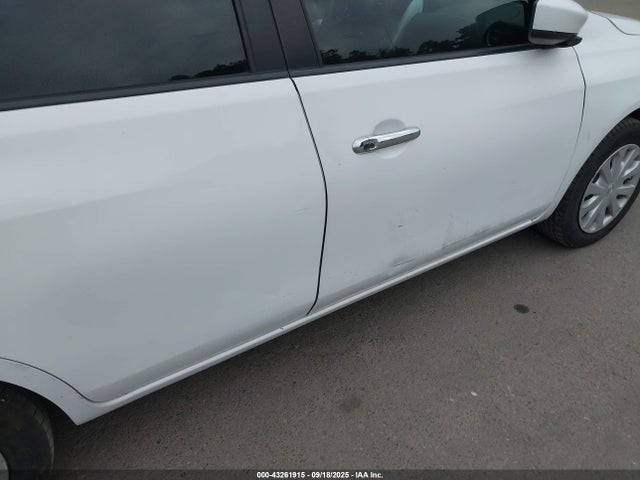 3N1CN7AP3GL819992 Nissan 2016