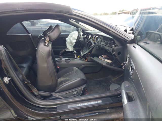 2018 FORD MUSTANG 1FATP8UHXJ5138923 Photo 4