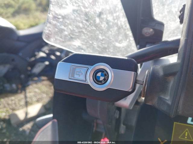WB10A1206JZ899232 BMW 2018