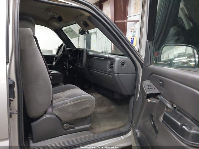 43262008 :رقم المزاد ، 2GCEC19T141141282 vin ، 2004 Chevrolet Silverado 1500 Ls مزاد بيع
