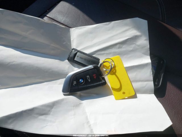 2016 BMW X1 WBXHT3C37GP887814 Photo 10