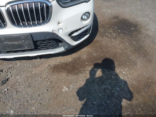 2016 BMW X1 WBXHT3C37GP887814 Photo 5