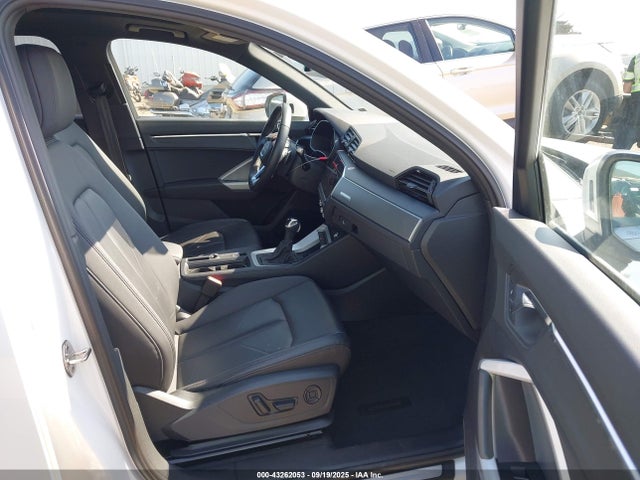 WA1DECF32R1087861 Audi 45 tfsi