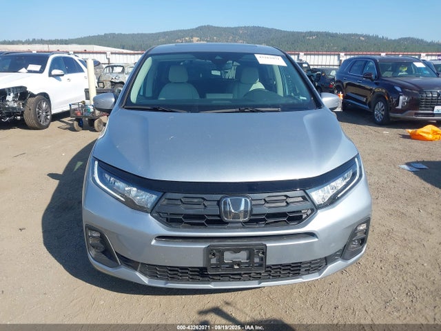 Honda j35y7 2025 5FNRL6H61SB083582 Image 13