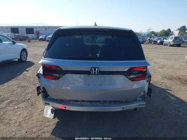 Honda j35y7 2025 5FNRL6H61SB083582 Image 17