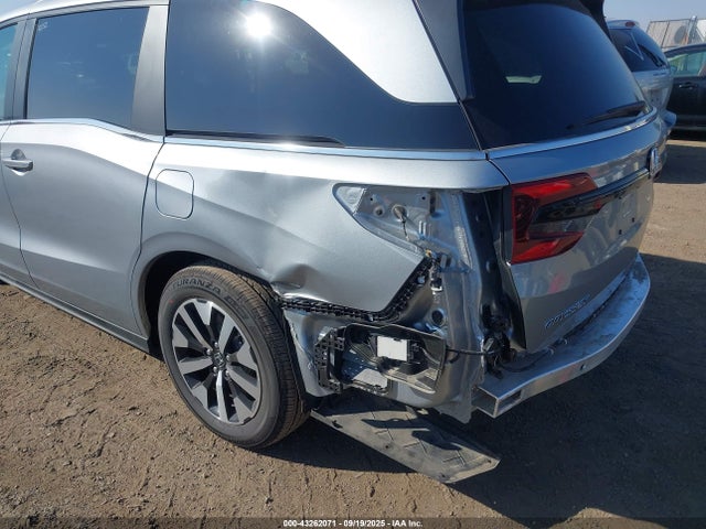 Honda j35y7 2025 5FNRL6H61SB083582 Image 6