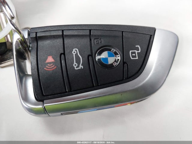 Auction sale of the 2025 Bmw M3 Competition Xdrive, vin: WBS33HJ04SFU35498, lot number: 43262117
