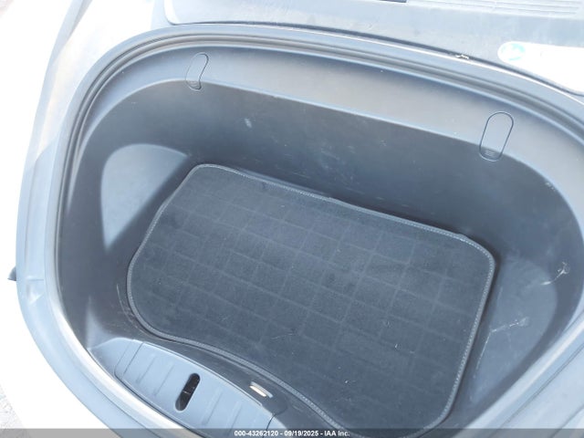 2018 TESLA MODEL 3 5YJ3E1EA6JF023243 Photo 9