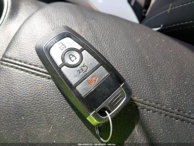 2022 FORD MUSTANG 1FA6P8CF1N5137713 Photo 10