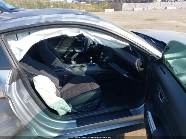 2022 FORD MUSTANG 1FA6P8CF1N5137713 Photo 4