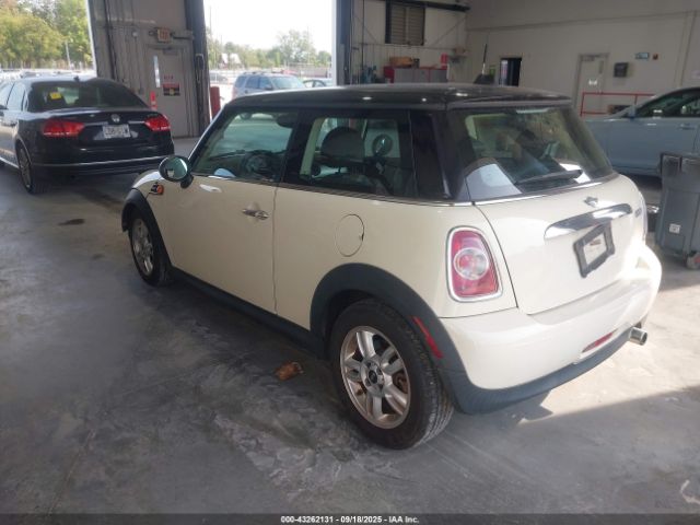 2013 MINI HARDTOP WMWSU3C5XDT690508 Photo 2