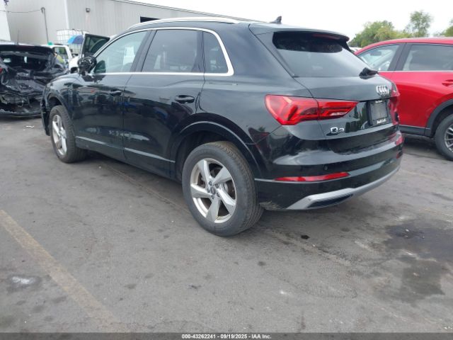 2019 AUDI Q3 WA1BECF38K1064792 Photo 2