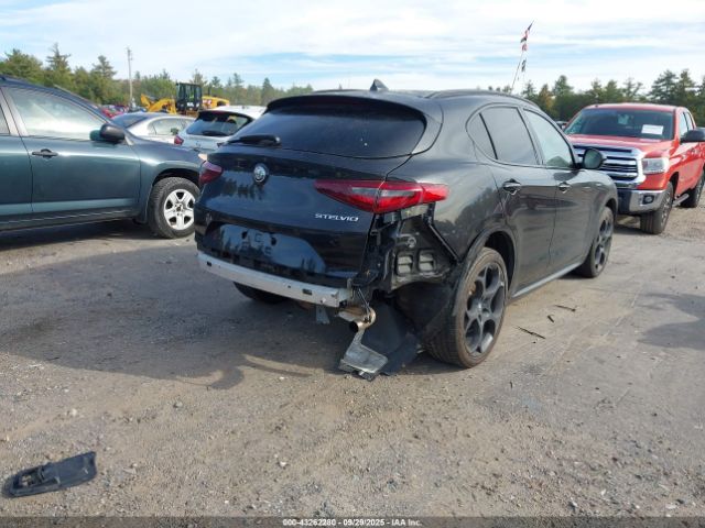 2022 ALFA ROMEO STELVIO ZASPAKBN0N7D25107 Photo 3