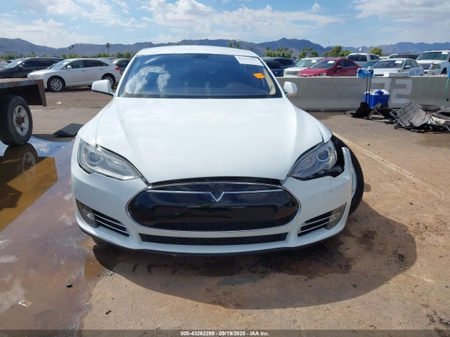 5YJSA1H17EFP41604 Tesla MODEL S