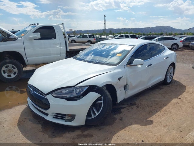 2014 TESLA MODEL S 5YJSA1H17EFP41604 Photo 5