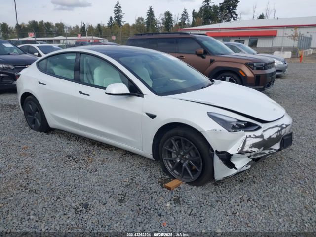 2022 TESLA MODEL 3 5YJ3E1EB5NF240703 Photo 0