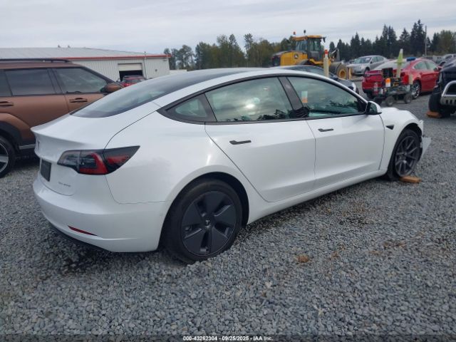 2022 TESLA MODEL 3 5YJ3E1EB5NF240703 Photo 3