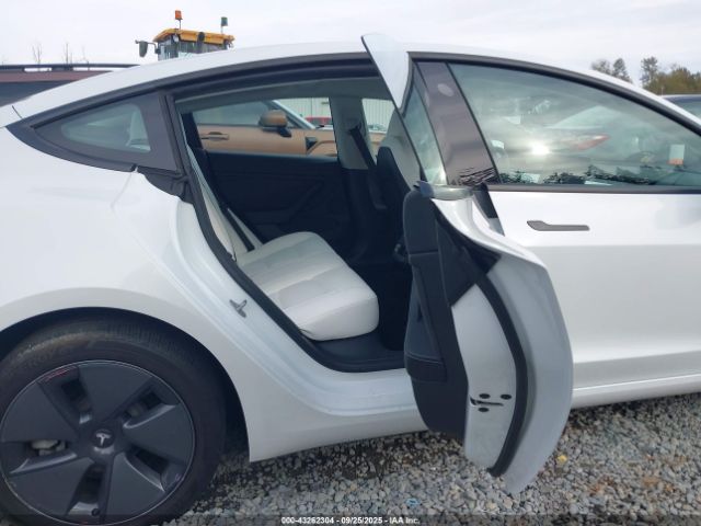 2022 TESLA MODEL 3 5YJ3E1EB5NF240703 Photo 7
