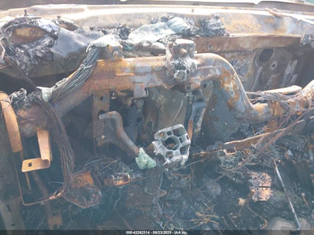 2012 CHEVROLET SILVERADO 1500 1GCNKPE01CZ295286 Photo 6