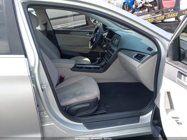 5NPE24AF4HH557597 Hyundai Sonata