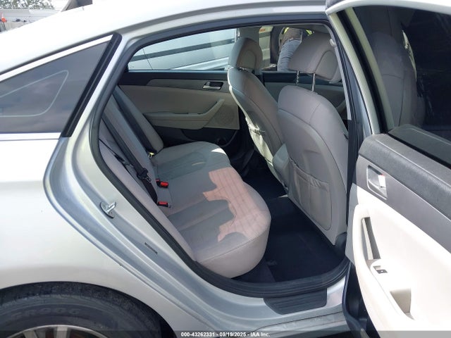 5NPE24AF4HH557597 Hyundai Sonata