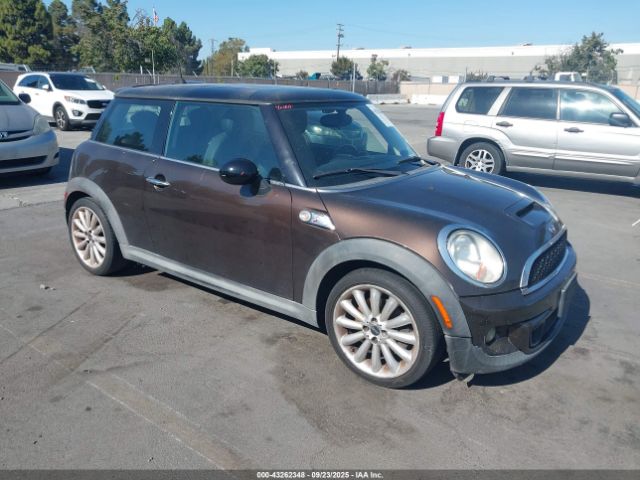 2011 MINI COOPER S WMWSV3C59BTY10955 Photo 0