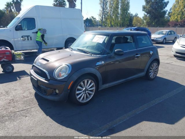 2011 MINI COOPER S WMWSV3C59BTY10955 Photo 1