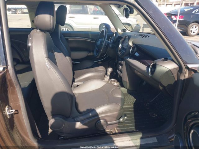 2011 MINI COOPER S WMWSV3C59BTY10955 Photo 4