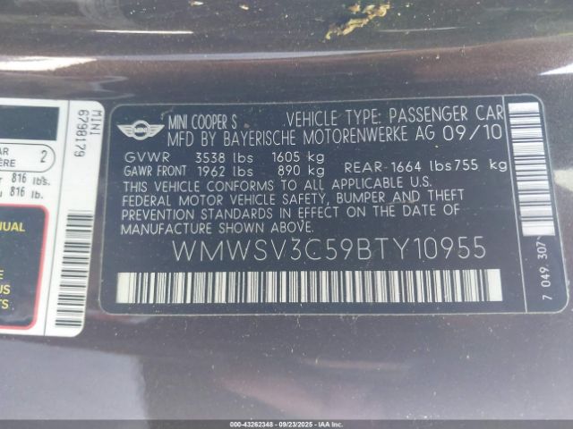 2011 MINI COOPER S WMWSV3C59BTY10955 Photo 8
