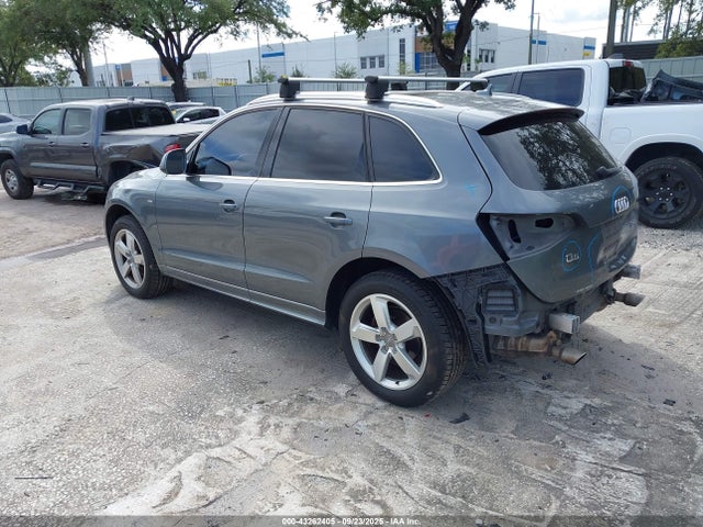 2012 AUDI Q5 WA1DKAFP0CA071231 Photo 2