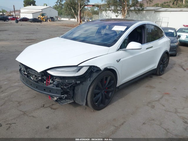 2020 TESLA MODEL X 5YJXCBE45LF238008 Photo 1