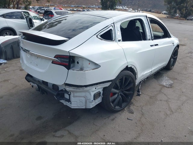 2020 TESLA MODEL X 5YJXCBE45LF238008 Photo 3
