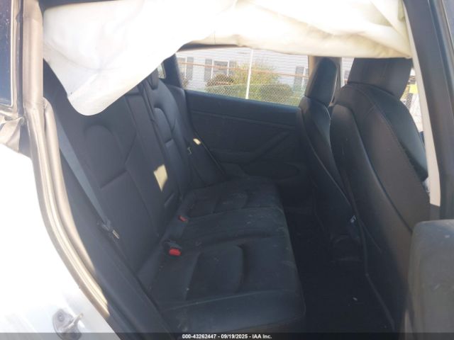 2022 TESLA MODEL 3 5YJ3E1EB5NF270753 Photo 7