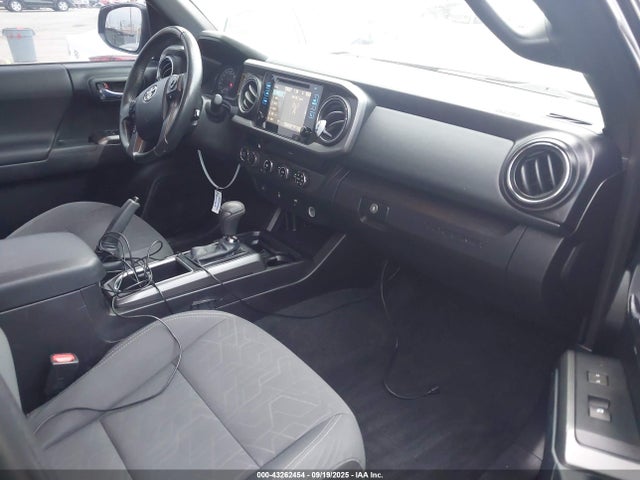 5TFCZ5AN8GX002137 Toyota 2gr-fks