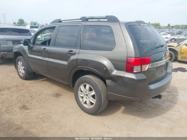 2011 MITSUBISHI ENDEAVOR 4A4JN2AS4BE027265 Photo 2