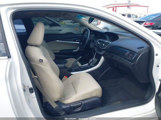 Honda k24w1 2015 1HGCT1B75FA004098 Image 5
